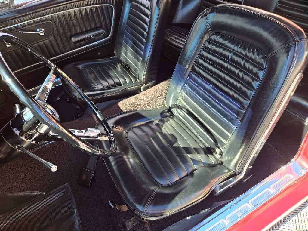 1965 Ford Mustang Base