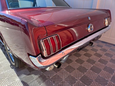 1965 Ford Mustang Base