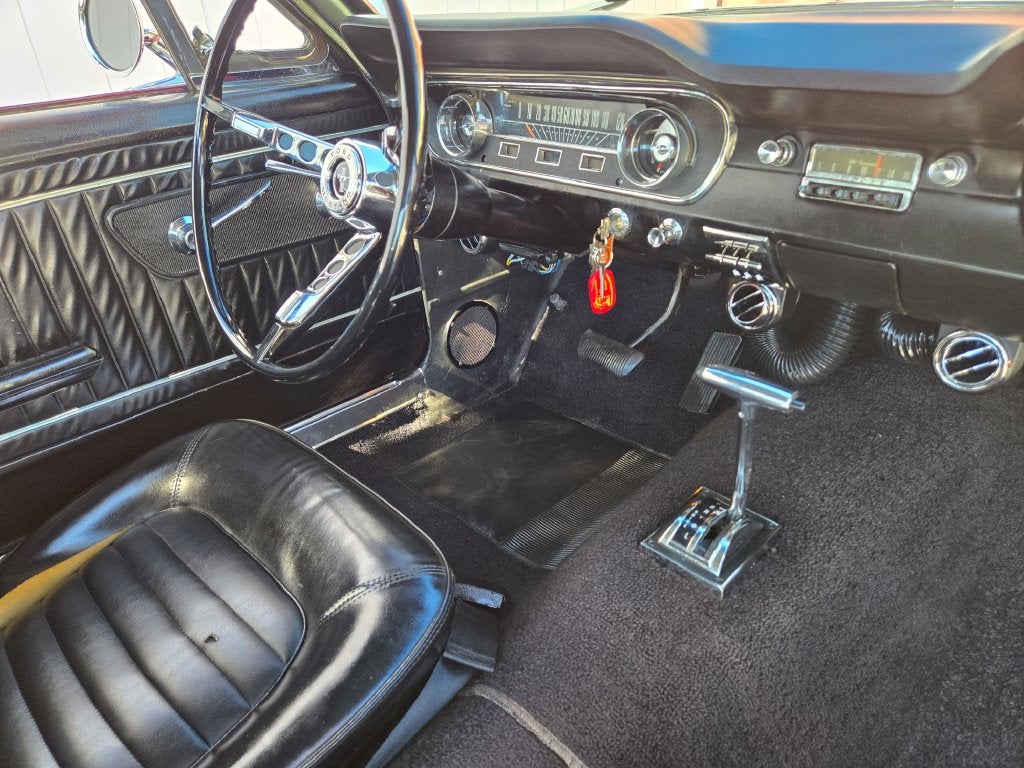 1965 Ford Mustang Base