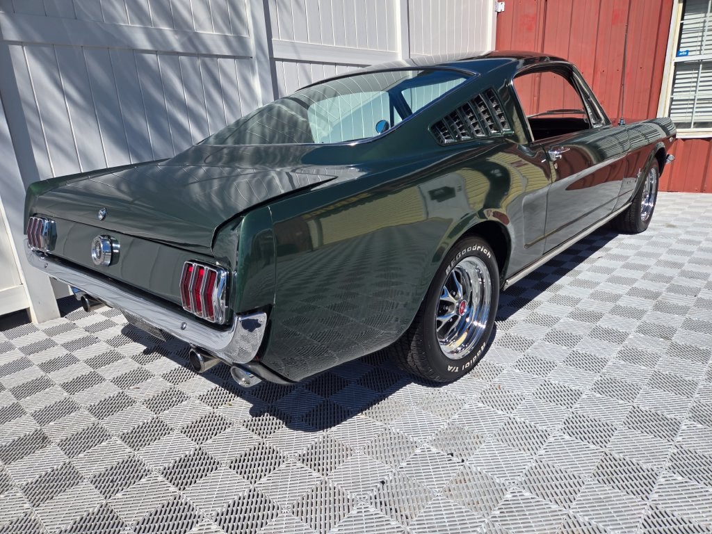 1965 Ford Mustang Fastback