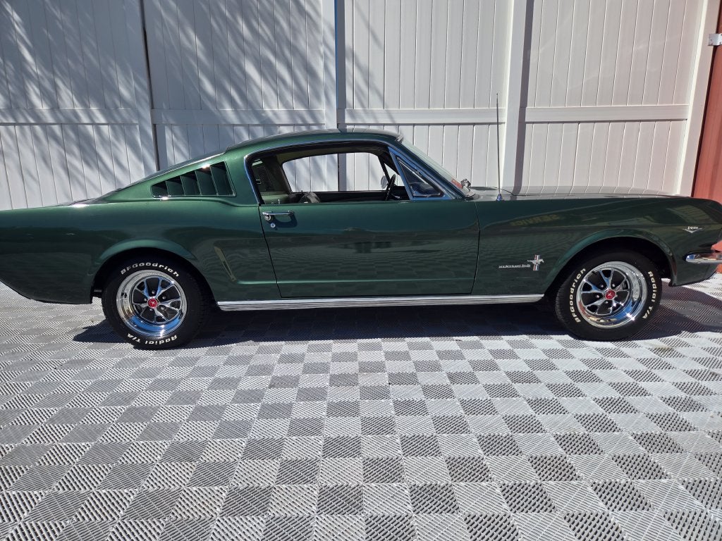 1965 Ford Mustang Fastback