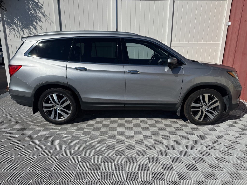 2018 Honda Pilot Touring