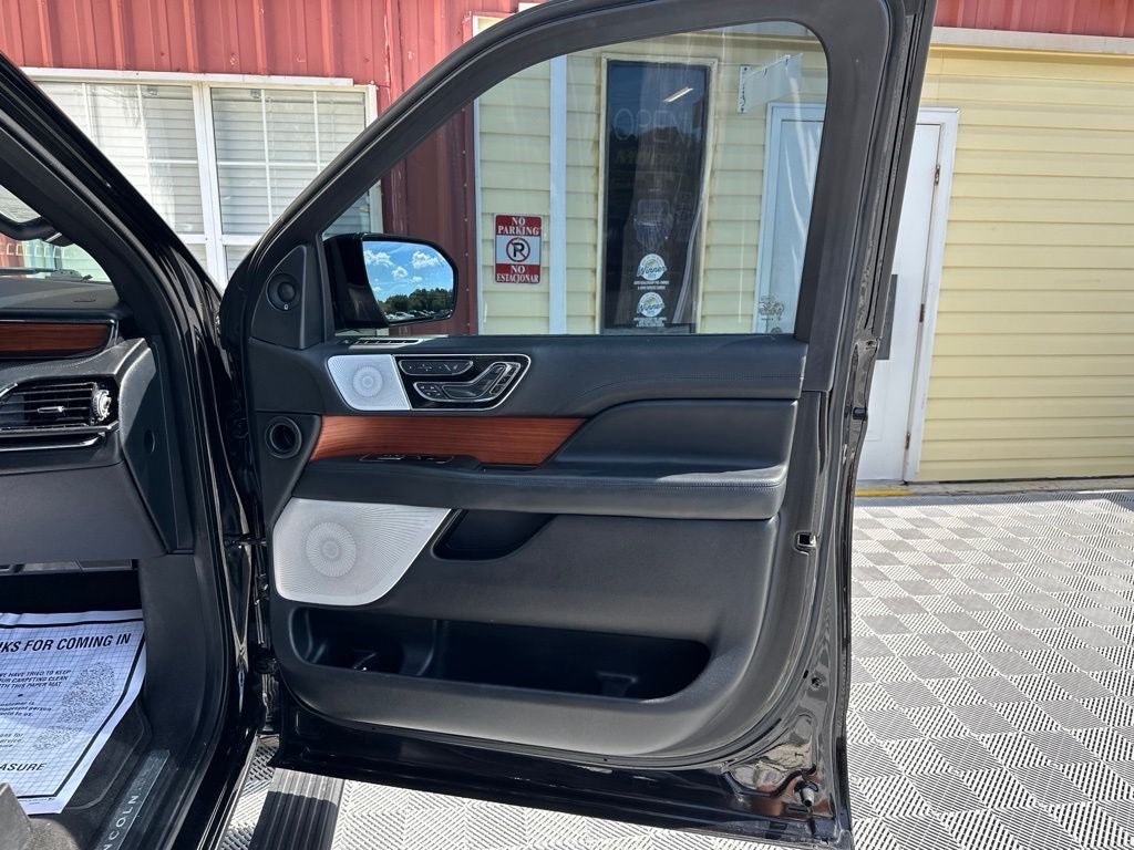 2019 Lincoln Navigator L Reserve