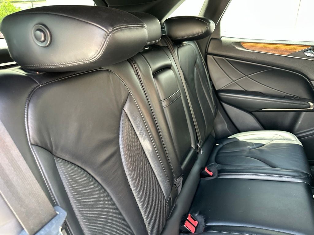 2015 Lincoln MKC Base