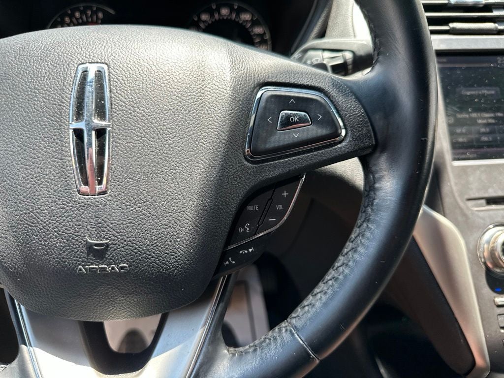 2015 Lincoln MKC Base