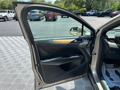 2015 Lincoln MKC Base