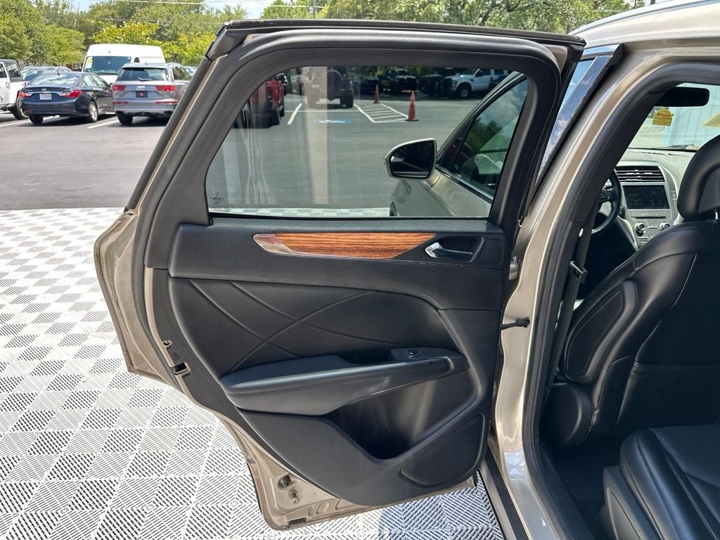 2015 Lincoln MKC Base