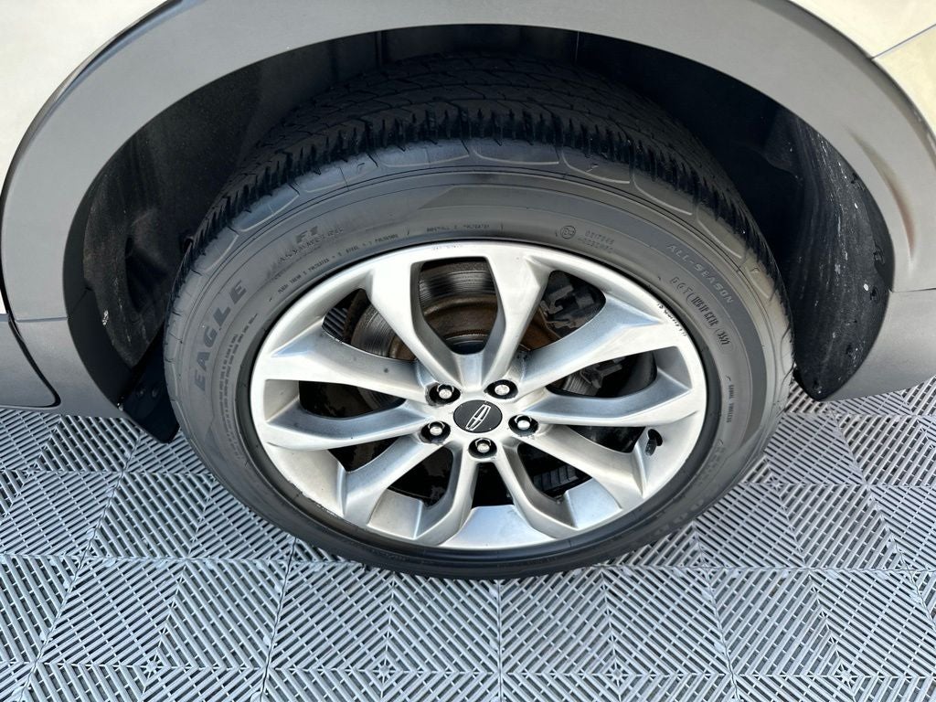 2015 Lincoln MKC Base