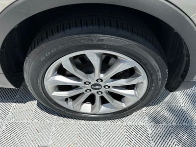 2015 Lincoln MKC Base