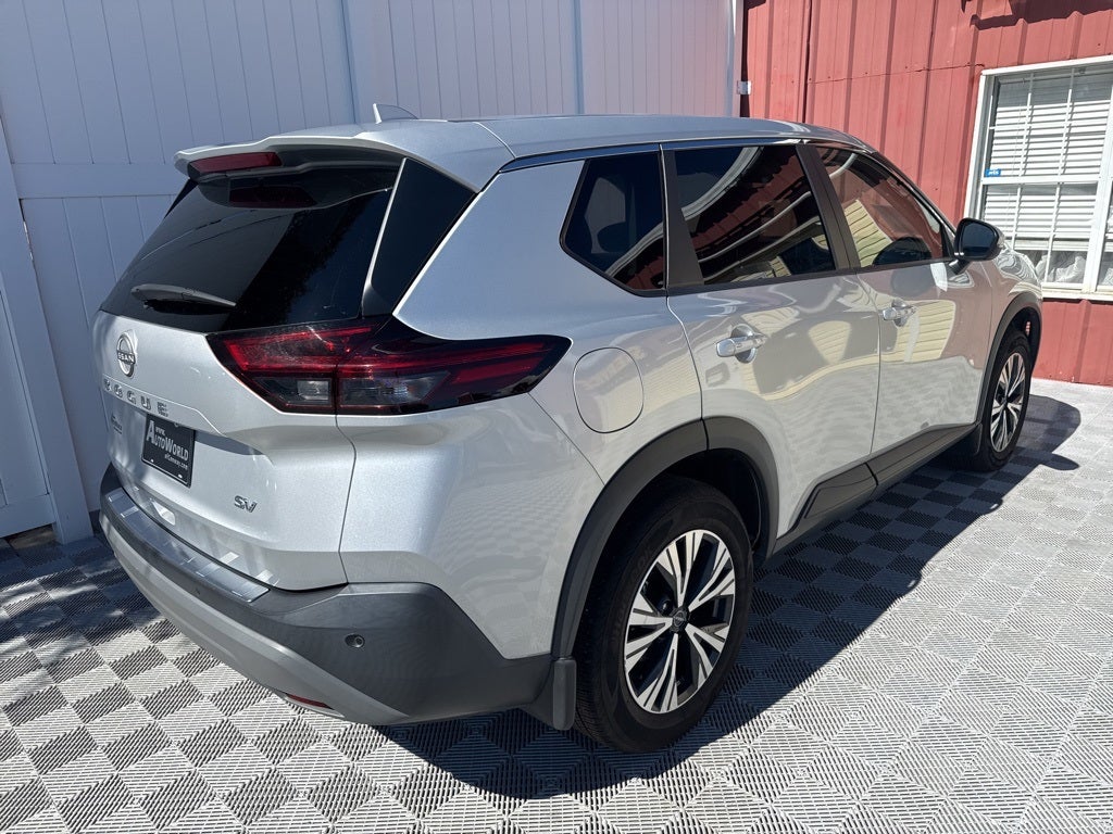 2022 Nissan Rogue SV