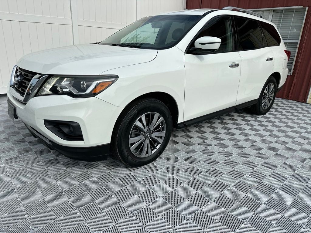2019 Nissan Pathfinder SL