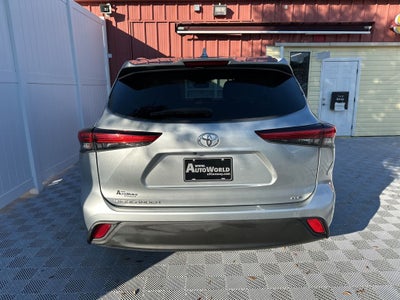 2021 Toyota Highlander XLE