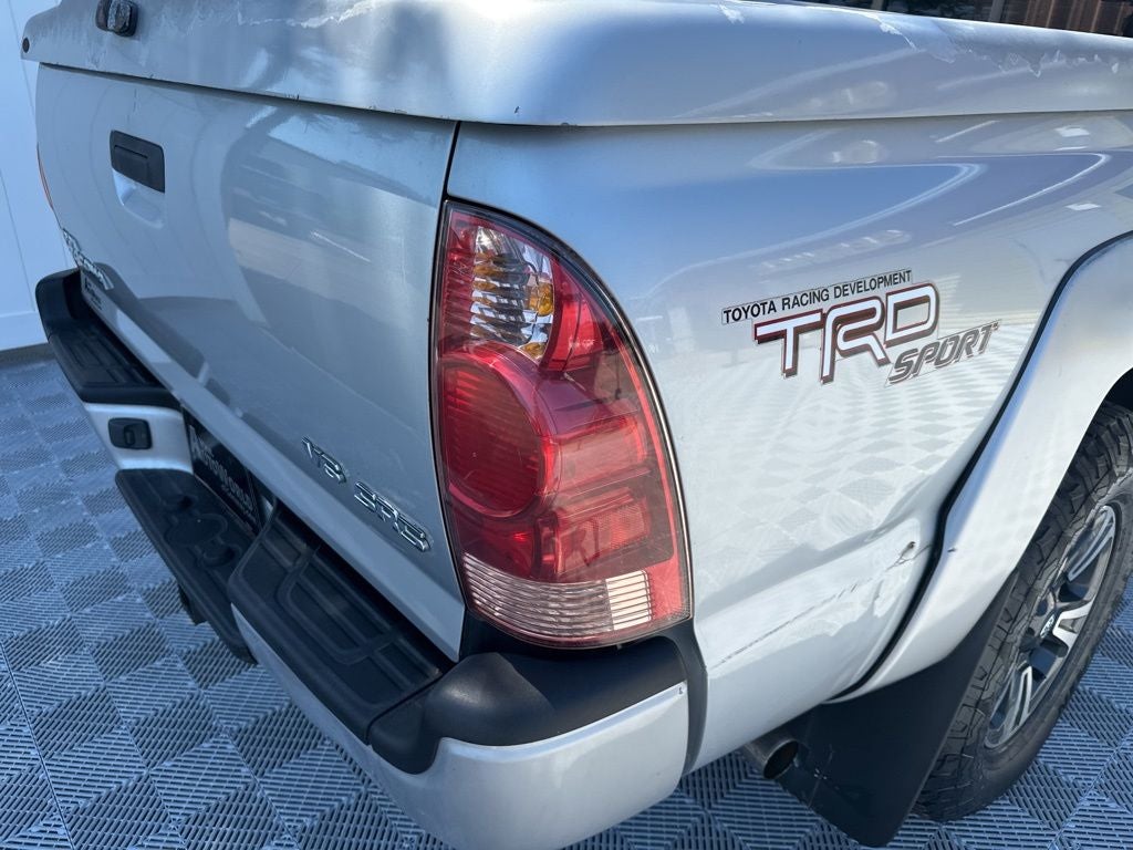 2006 Toyota Tacoma Base V6