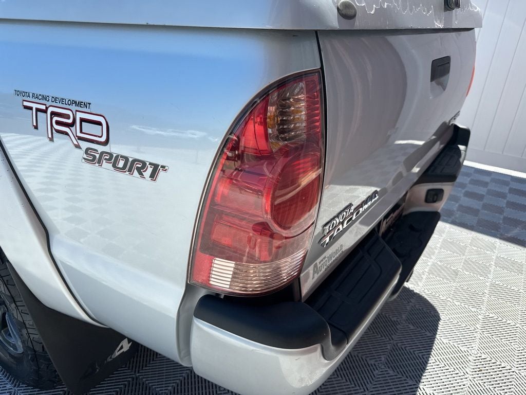 2006 Toyota Tacoma Base V6