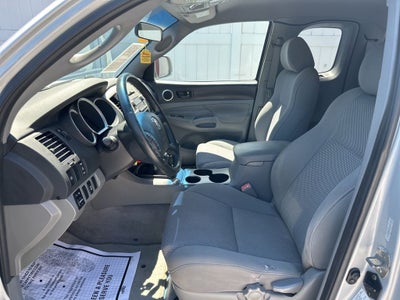 2006 Toyota Tacoma Base V6