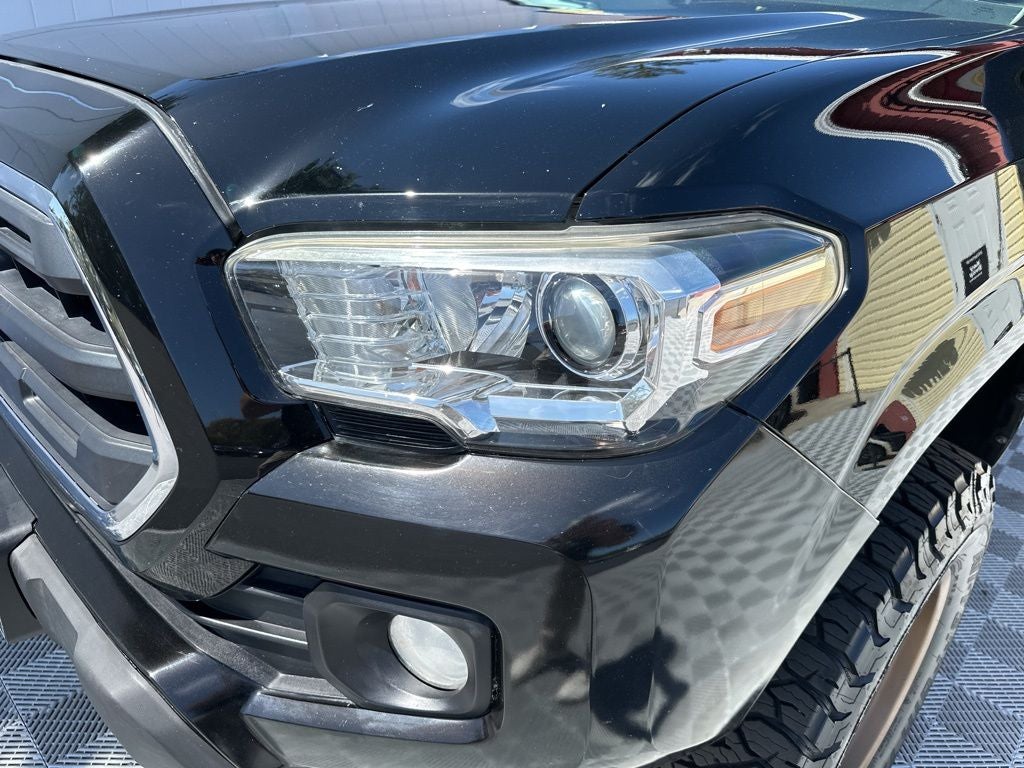 2016 Toyota Tacoma SR5