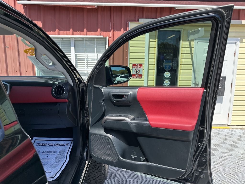 2016 Toyota Tacoma SR5