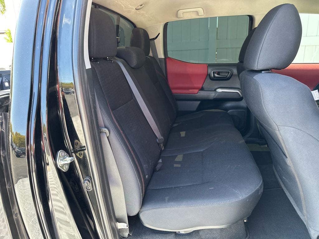 2016 Toyota Tacoma SR5