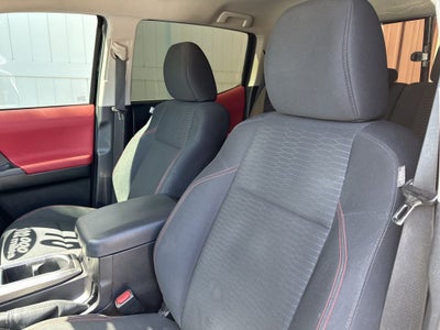 2016 Toyota Tacoma SR5