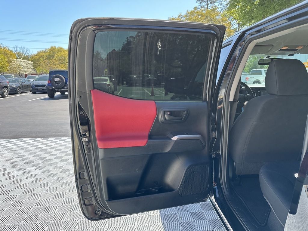 2016 Toyota Tacoma SR5