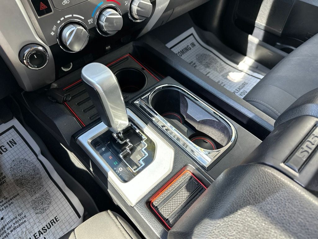 2015 Toyota Tundra SR5