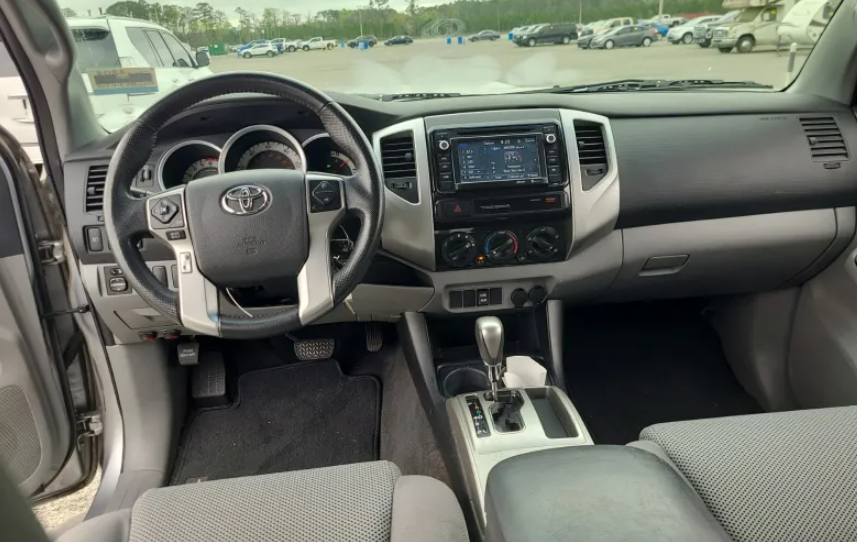 2015 Toyota Tacoma PreRunner V6