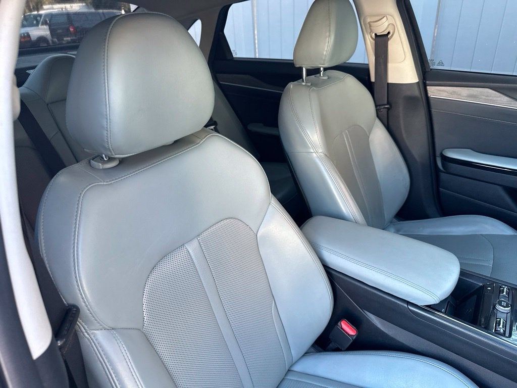 2022 Kia K5 EX