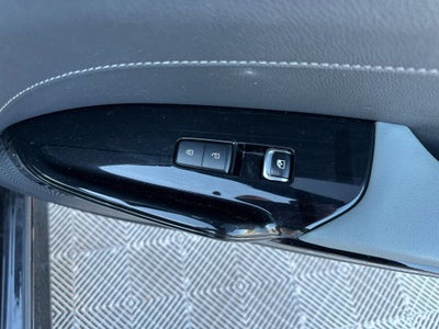 2022 Kia K5 EX