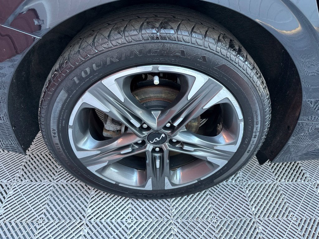 2022 Kia K5 EX