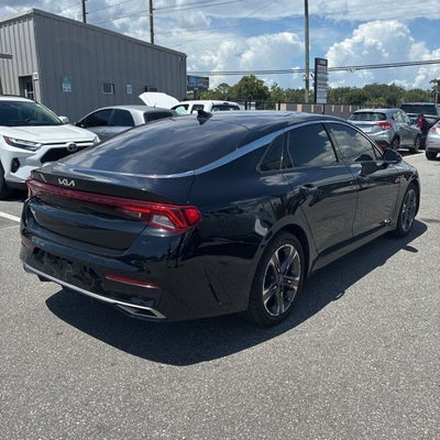 2022 Kia K5 EX