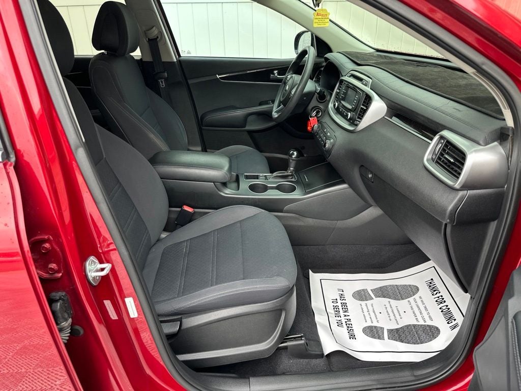 2016 Kia Sorento LX