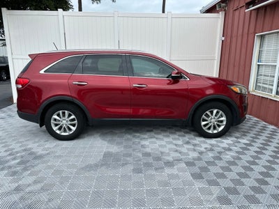 2016 Kia Sorento LX