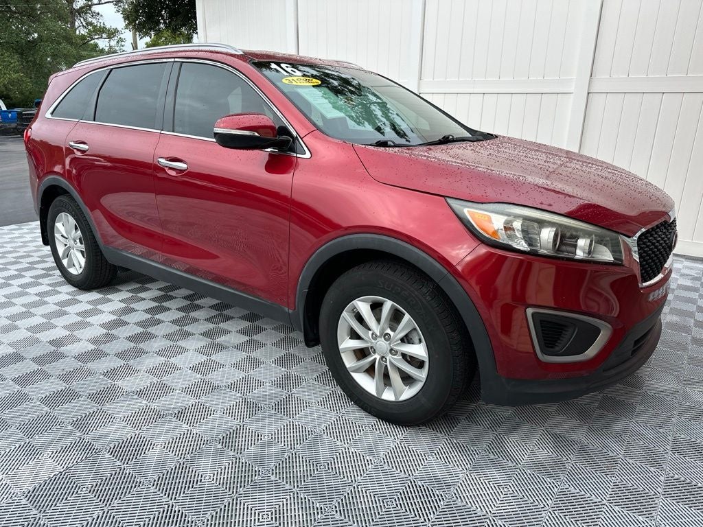 2016 Kia Sorento LX