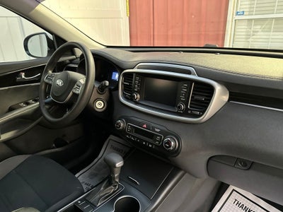 2019 Kia Sorento LX