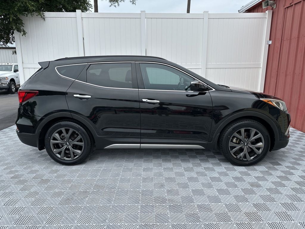 2017 Hyundai Santa Fe Sport 2.0T Ultimate