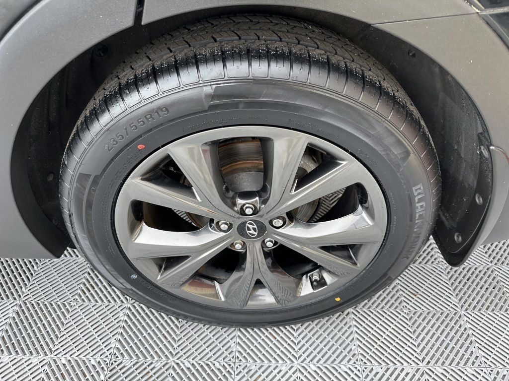 2017 Hyundai Santa Fe Sport 2.0T Ultimate