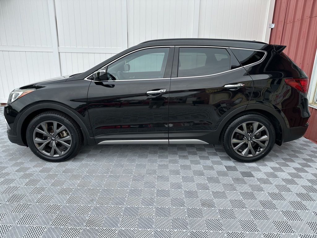2017 Hyundai Santa Fe Sport 2.0T Ultimate