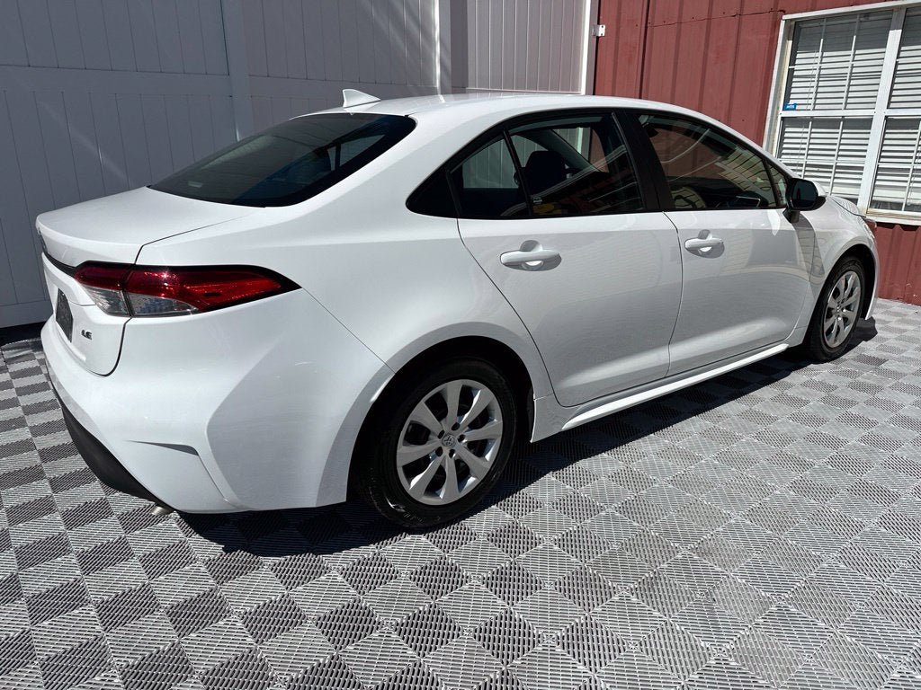 2025 Toyota Corolla LE