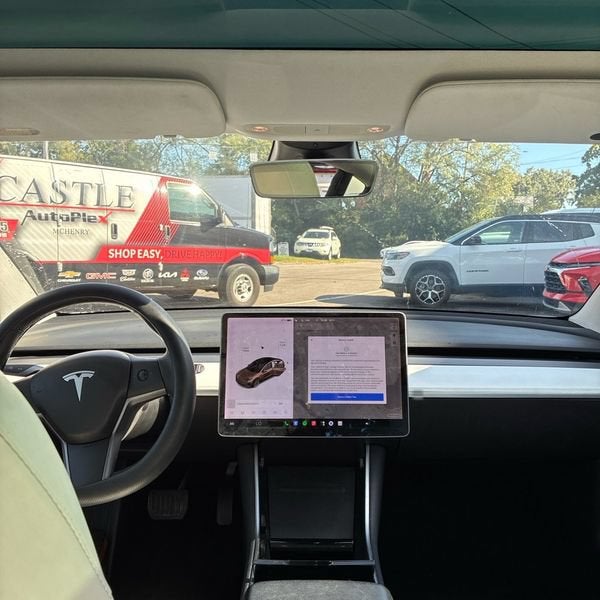 2019 Tesla Model 3 Base