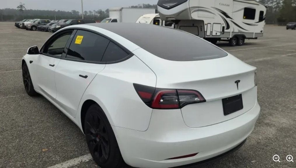 2021 Tesla Model 3 Standard Range Plus