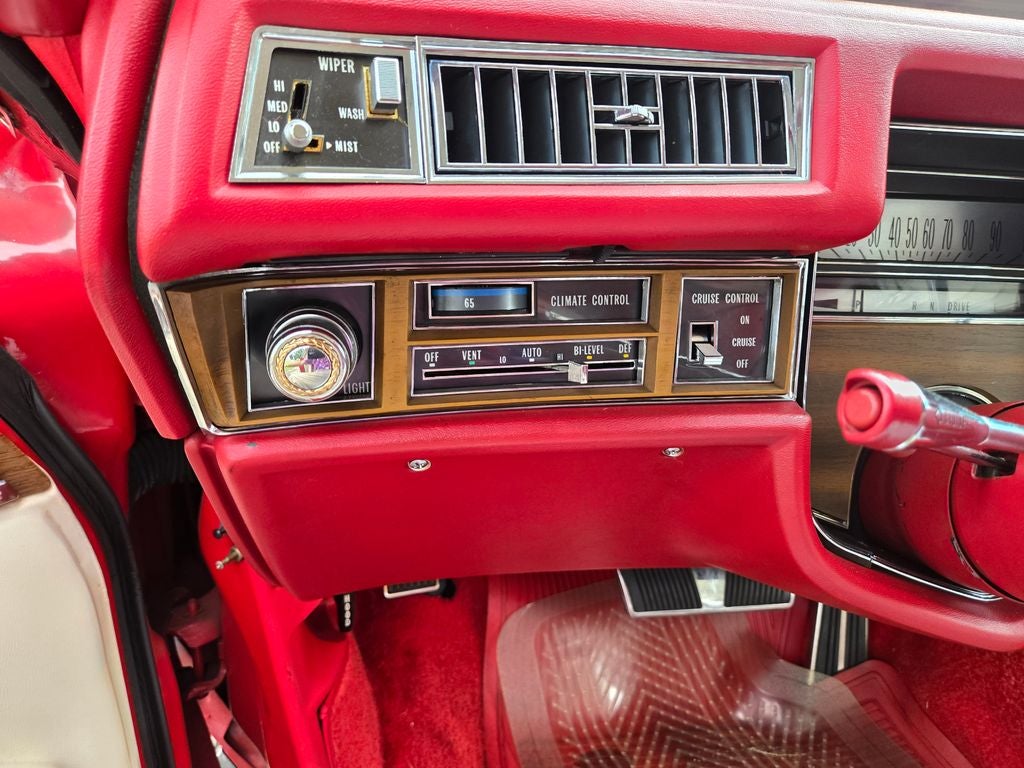 1974 Cadillac Coupe DeVille Base