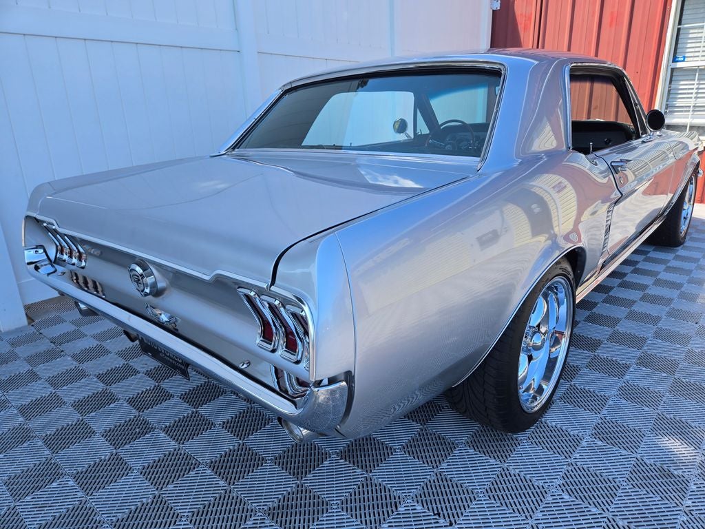 1967 Ford Mustang Base