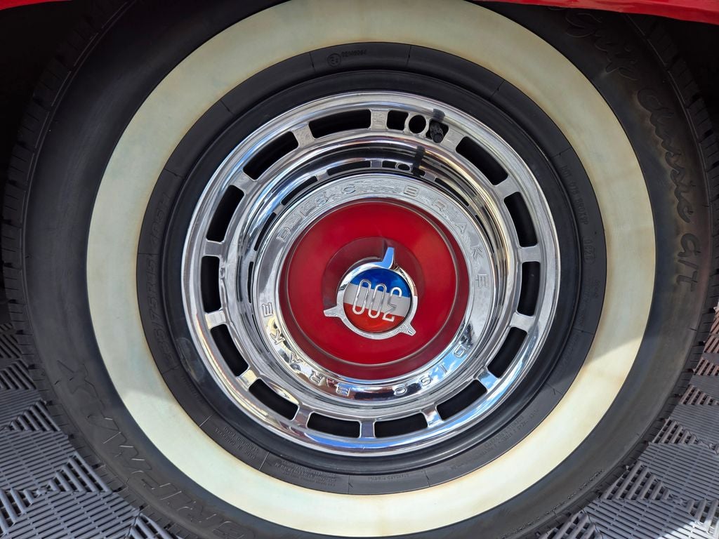 1962 Chrysler 300 Base