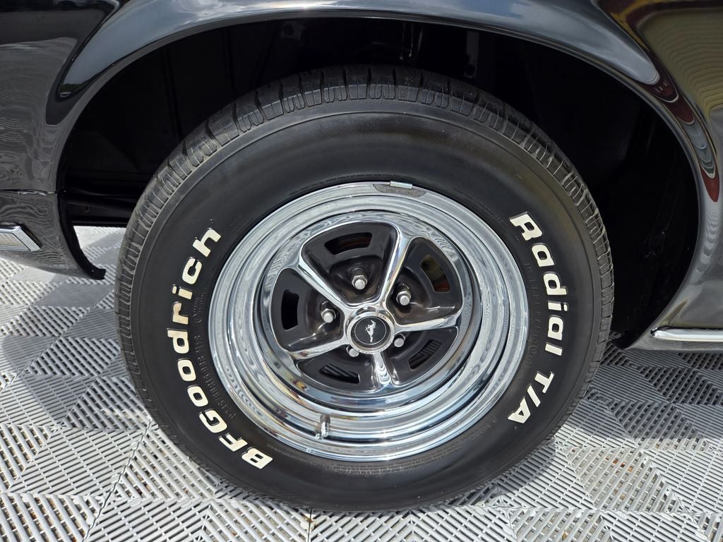 1969 Ford Mustang Base