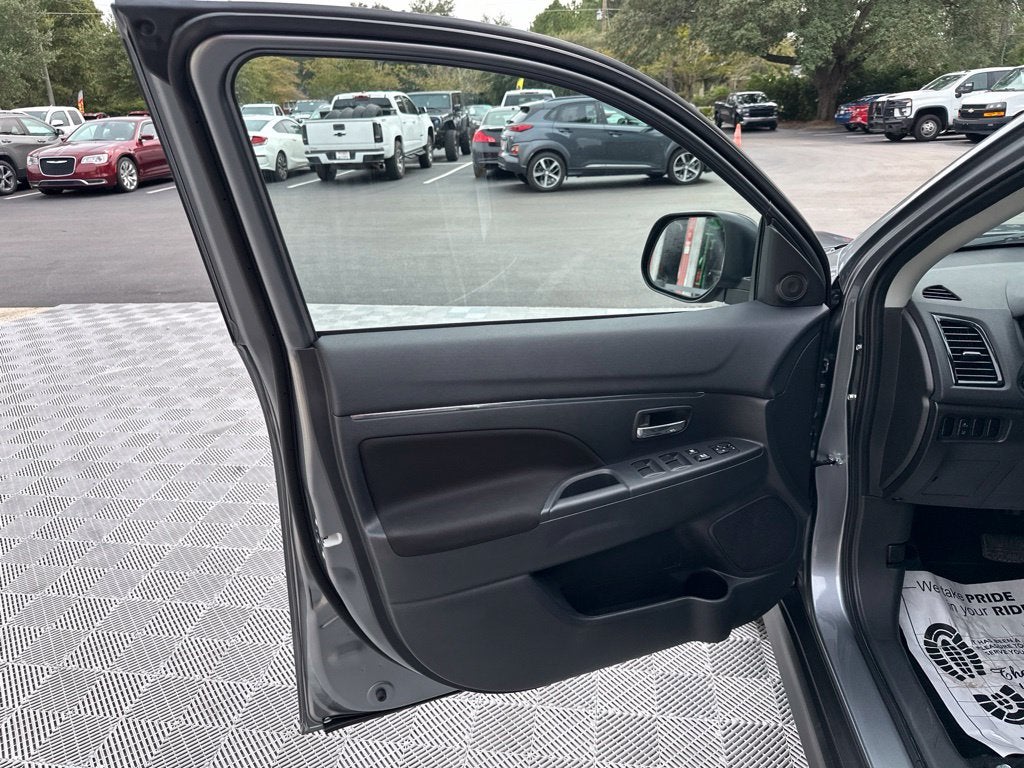 2026 Mitsubishi Outlander Sport Base