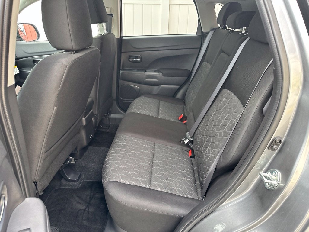 2026 Mitsubishi Outlander Sport Base