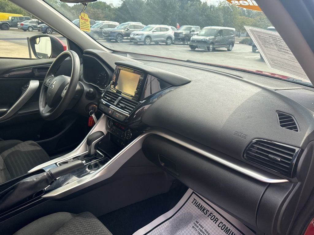 2022 Mitsubishi Eclipse Cross ES