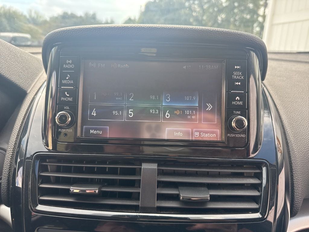 2022 Mitsubishi Eclipse Cross ES