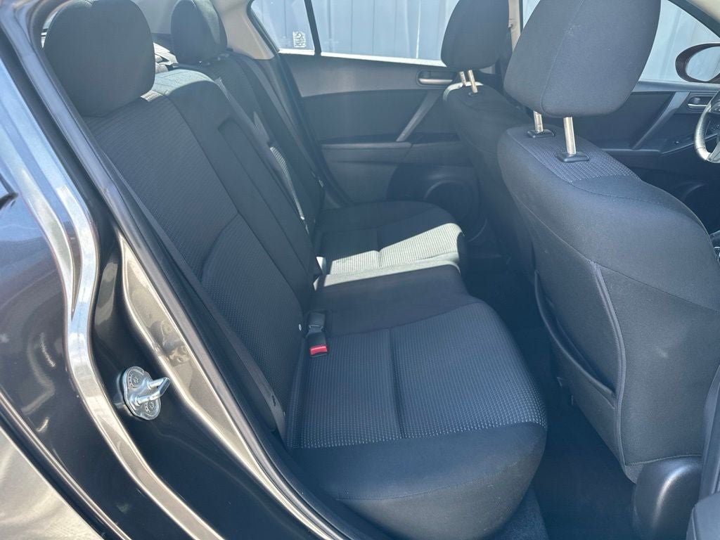 2013 Mazda Mazda3 i Touring