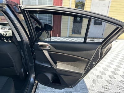 2013 Mazda Mazda3 i Touring